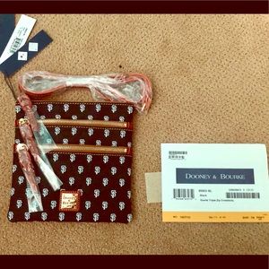 Dooney & Bourke MLB Giants Triple ZIP Crossbody